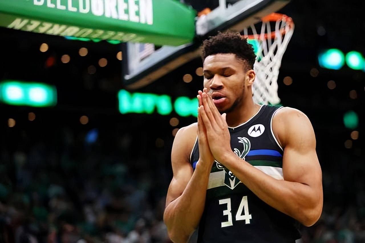 密尔沃基雄鹿今晨更衣室发声，志在欧篮联名次提升，目标明确，年轻球员得到机会的简单介绍